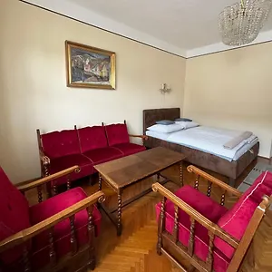 Apartman Fejedelem, Eger