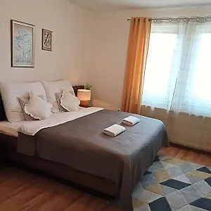 Aparthotel Orient Apartmanhaz